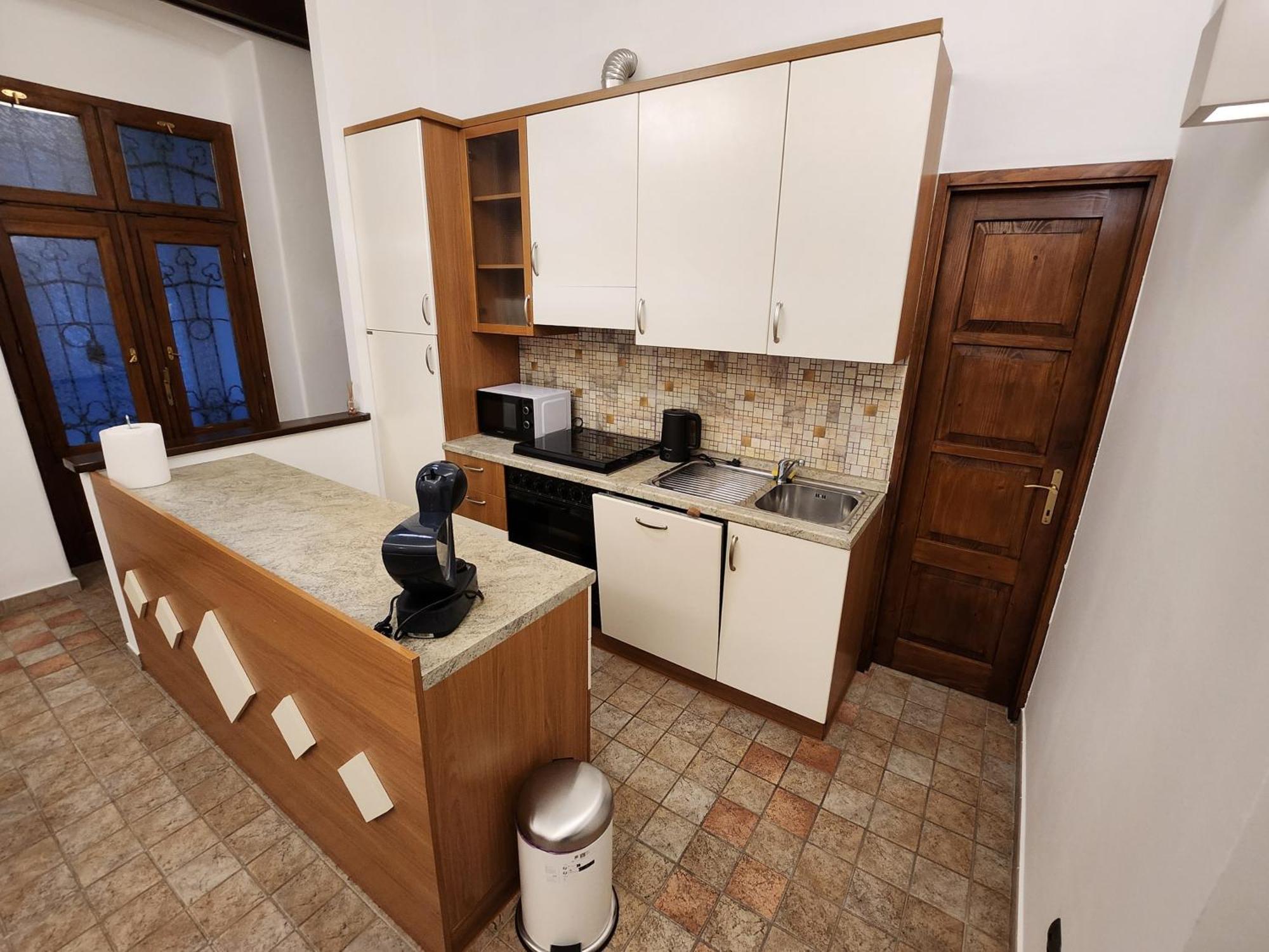 Apartment T8 